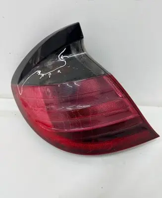 Rear/tail lights