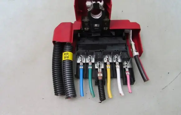 Nissan X-Trail T33 Positive cable (battery)