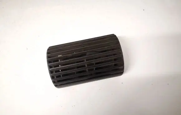 Opel Astra F Dash center air vent grill 90450809