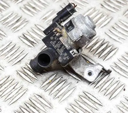Mercedes-Benz C W205 Coolant heater A2059063401 A0005062864