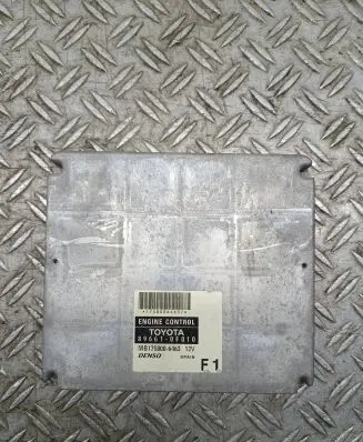 Toyota Corolla Verso E121 Engine control unit/module 896610F010 1758006463 MB1758006463