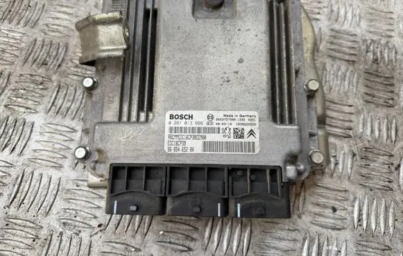Peugeot 4007 Engine control unit/module 9665465280