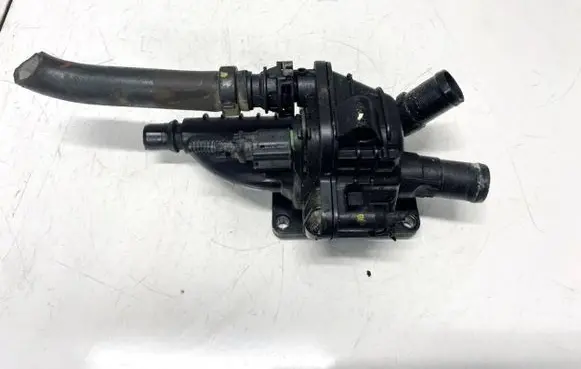 Peugeot 308 Engine coolant pipe/hose 9684588980