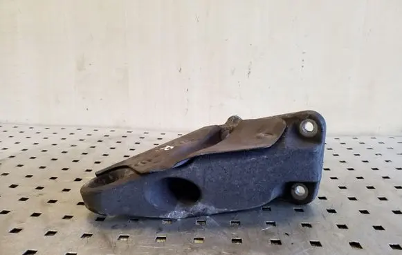 BMW X3 E83 Engine mounting bracket 22113414582 3414582