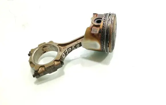 Mitsubishi Carisma Piston with connecting rod 