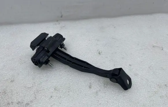 Tesla Model Y Rear door check strap stopper 150068400B