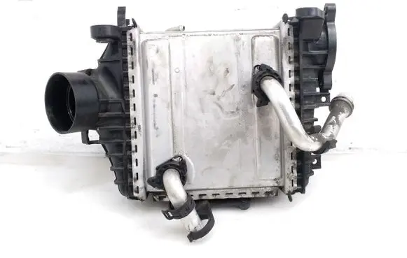 Mercedes-Benz E W213 Intercooler radiator A6540101804 A6540906100