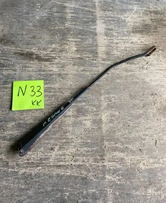 Renault Megane I Front wiper blade arm 7700834480 7700834478