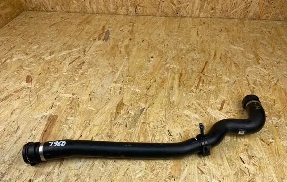 BMW 3 G20 G21 Engine coolant pipe/hose 8654822