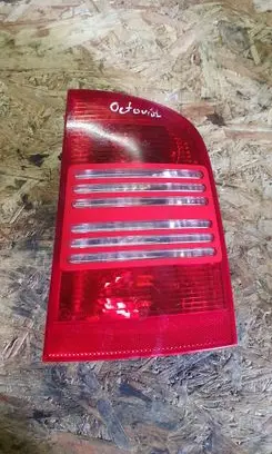 Skoda Octavia Mk1 (1U) Rear/tail lights 1U9945096B