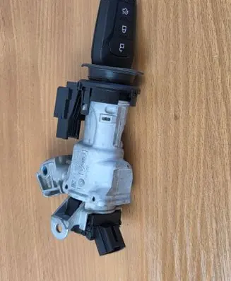 Ford Focus Ignition lock H1BC3F880 00454893 70A14CD