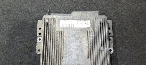 Renault Laguna I Engine control unit/module HOM7700863477 7700101921
