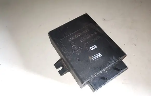 Mercedes-Benz E W211 Light module LCM A2115450432