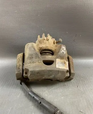 Peugeot 208 II Front brake caliper