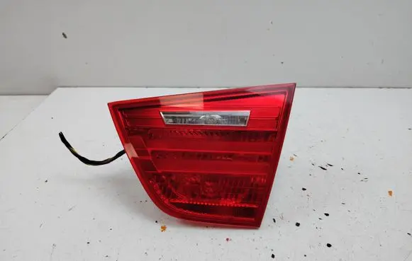 BMW 3 E90 E91 Tailgate rear/tail lights RI0021820203 2182021
