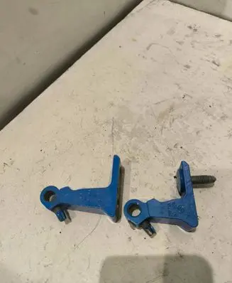 Audi Q3 8U Rear door hinge set 8V0833404E A046574