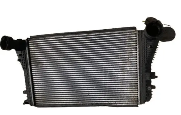 Volkswagen Golf V Intercooler radiator 1K0145803E