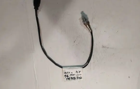 Volkswagen Golf VII Lambda probe sensor 04E906262