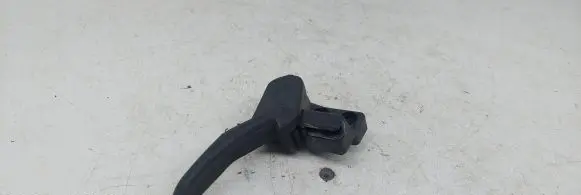 Volkswagen PASSAT B5 Engine bonnet (hood) release handle 3B1823533