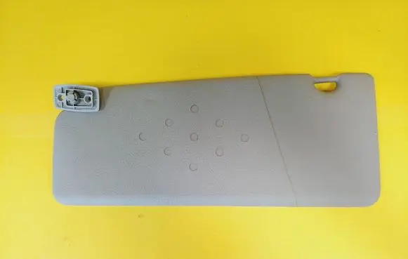 Sun visor
