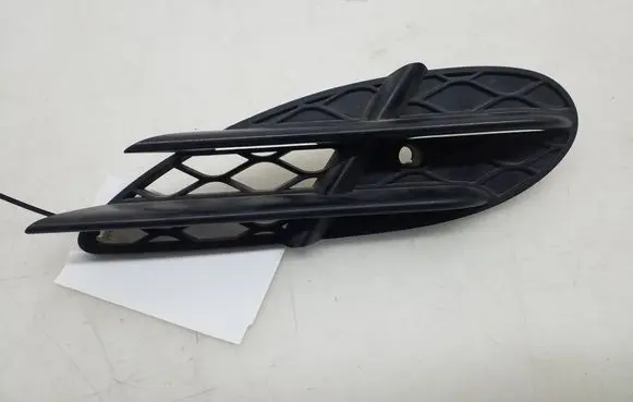 Mercedes-Benz S W220 Front fog light trim/grill A2208851323
