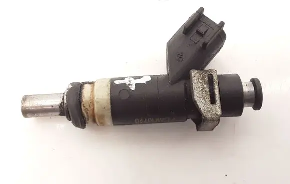 Chrysler Sebring (JS) Fuel injector 04891577AB 04891577 7156W10790