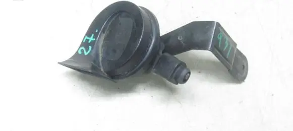 Audi Q3 8U Horn signal 8U0951210