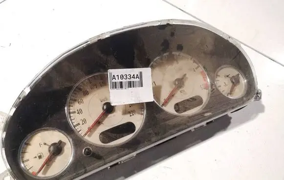 Speedometer (instrument cluster)