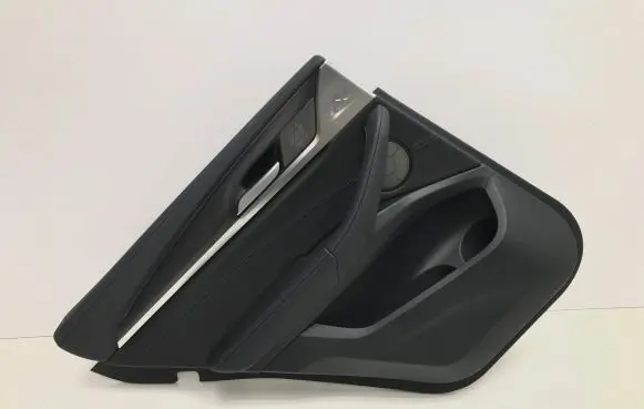 BMW iX3 G08 Coupe rear side trim panel 43920371