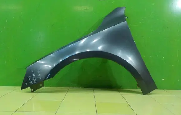 Skoda Octavia Mk3 (5E) Fender PRZOD LEWY