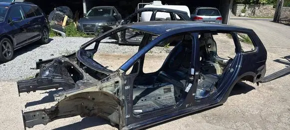 Volkswagen Golf VII Front quarter panel 
