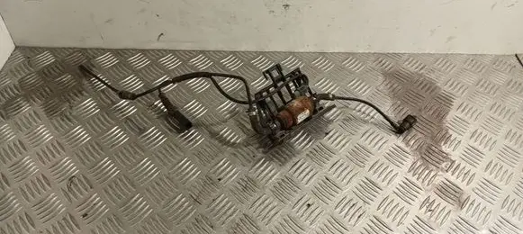 Volkswagen PASSAT B8 Webasto auxiliary heater fuel pump 9019847C 3Q0201607A
