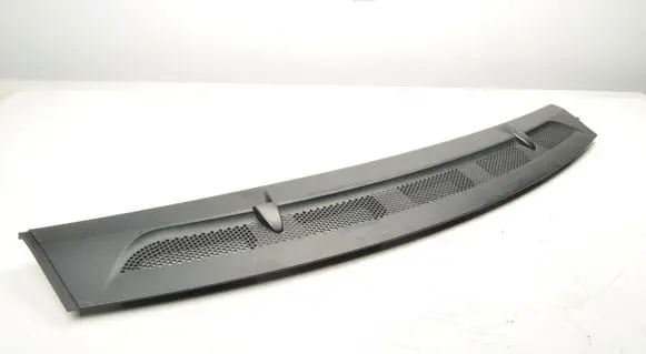 Mercedes-Benz B W245 Wiper trim A1698360018
