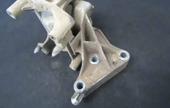 Opel Vectra B Engine mounting bracket 90496729