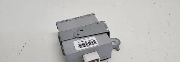 Toyota Corolla E120 E130 Door central lock control unit/module 8974102050 73671812