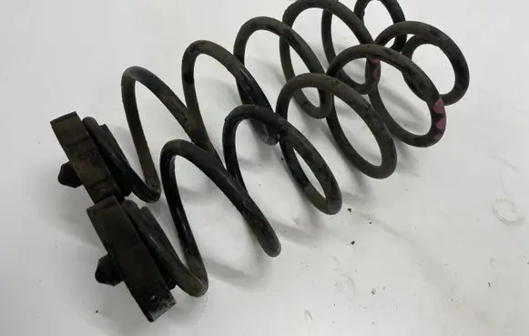 Audi A5 8T 8F Rear coil spring