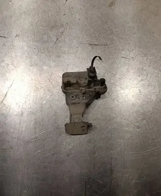 Ford Mondeo MK V Vacuum air tank 9805069780