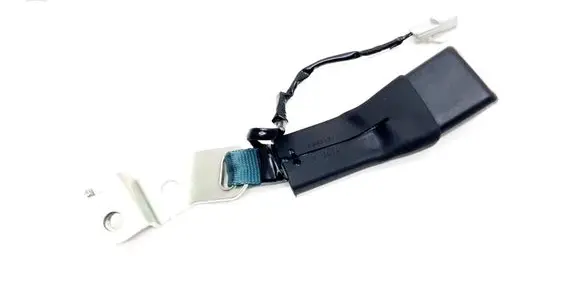 Lexus CT 200H Rear seatbelt buckle 20124 M4N2