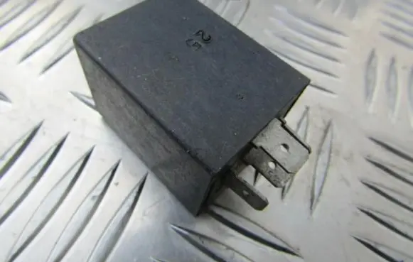 Renault Laguna I Other relay 2041002
