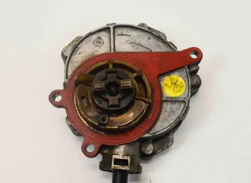 Audi Q5 SQ5 Vacuum pump 06E145100M