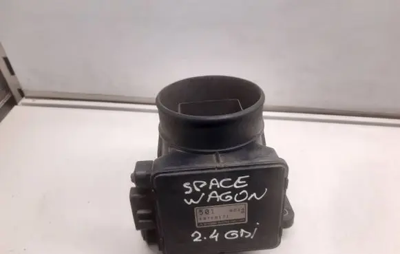 Mitsubishi Space Wagon Mass air flow meter E5T08171 L501 5018Z14