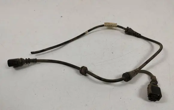 Volkswagen Caddy Rear ABS sensor wiring 6E0973702 1J0973702 4F0972252