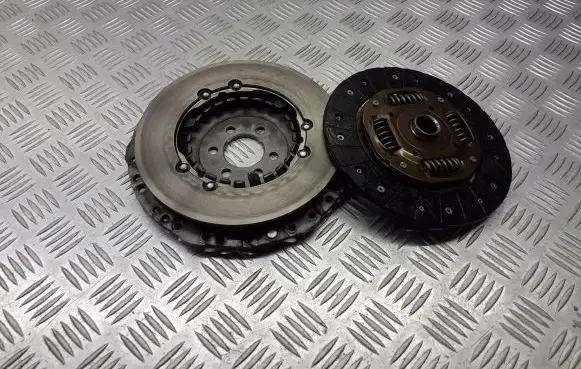 Skoda Octavia Mk1 (1U) Pressure plate 