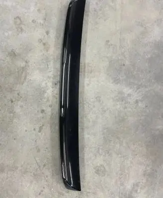 Dodge Challenger Tailgate/trunk spoiler 