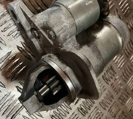 Nissan Qashqai Starter motor MR20DD S114959A