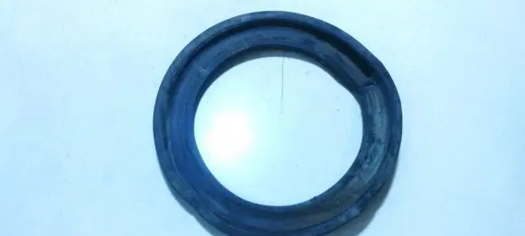 Toyota Corolla E120 E130 Front coil spring rubber mount 