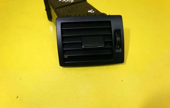 Mercedes-Benz A W169 Dashboard side air vent grill/cover trim 1698300254