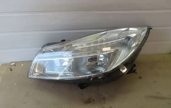 Opel Insignia A Headlight/headlamp 22831926