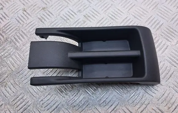 Toyota Verso Rear seat rail trim cover 721370F060B0 721370F060