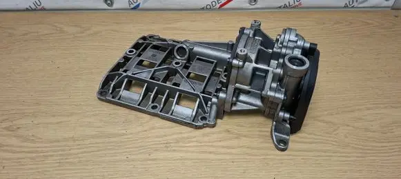 BMW 3 E90 E91 Oil pump 7798014 914030754